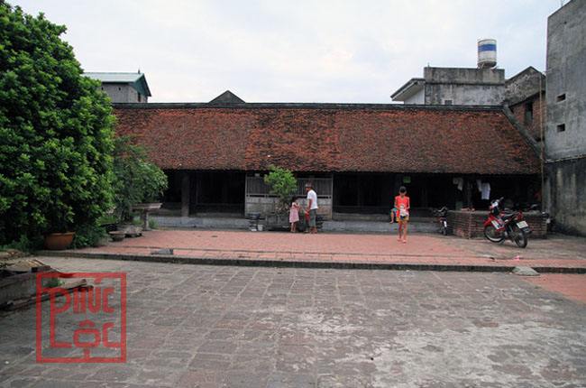 Khu nhà dùng làm nơi thờ tự của gia đình dòng họ Nguyễn Thạc